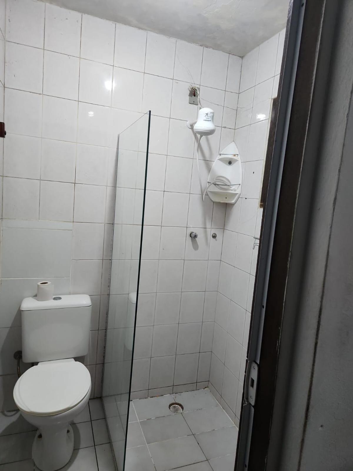 Suites Lesther 乌巴图巴 外观 照片